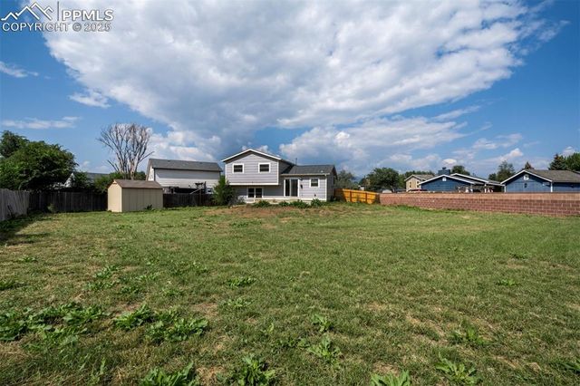 109 Blossom Field Court, Fountain, CO 80817