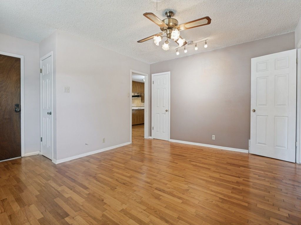 5020 Susan Lee Lane, North Richland Hills, TX 76180 — photo 5