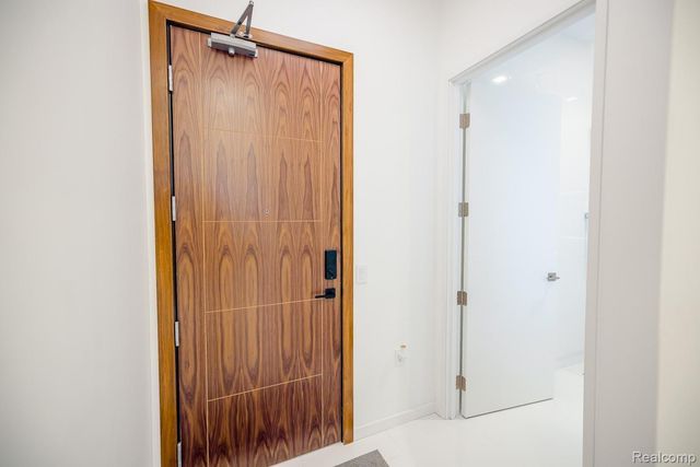 400 S Old Woodward Avenue 301, Birmingham, MI 48009