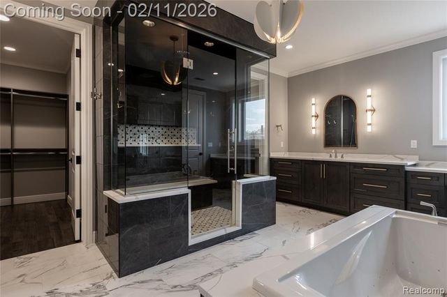 3780 Strathmore Boulevard, Oakland, MI 48363