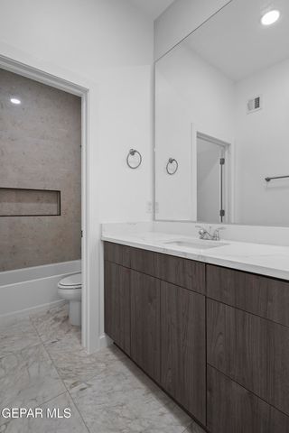 12520 AMESBURY Avenue, El Paso, TX 79928