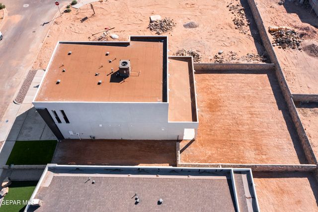 12520 AMESBURY Avenue, El Paso, TX 79928