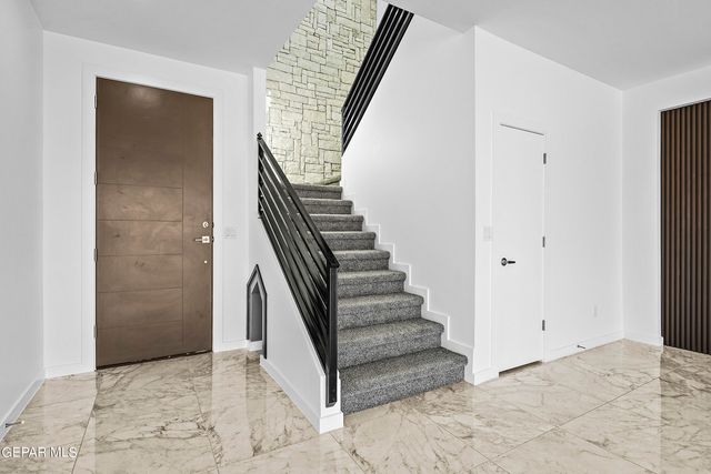 12520 AMESBURY Avenue, El Paso, TX 79928