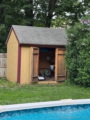 240 Walnut Street, Windham, CT 06226