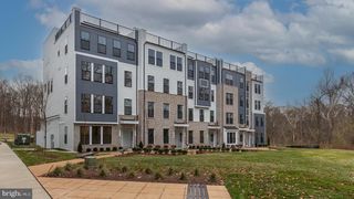 20821 CLOONGEE TER, Dulles, VA 20166