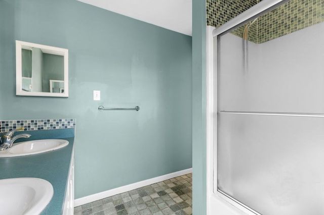 209 Herring Pond Rd, Plymouth, MA 02360