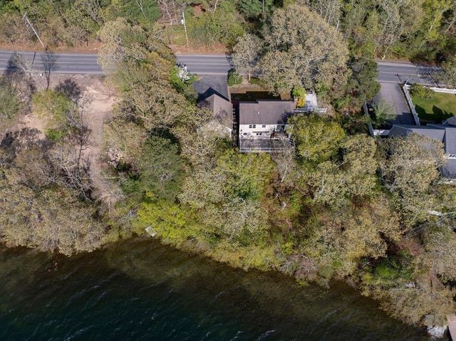 209 Herring Pond Rd, Plymouth, MA 02360