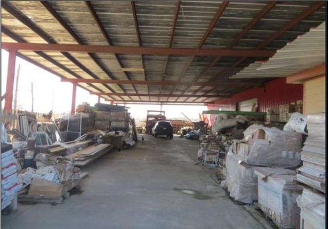 397 County Road 379, Cleveland, TX 77328