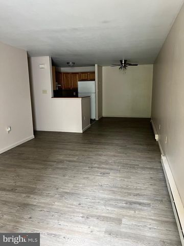 1334-C WYOMISSING, Reading, PA 19609