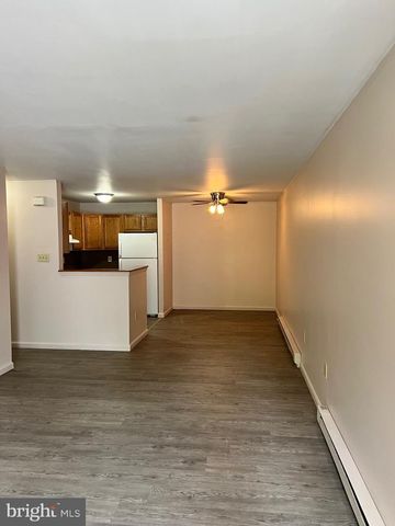 1334-C WYOMISSING, Reading, PA 19609