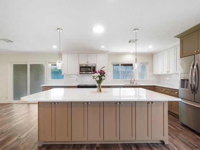 5402 Girnigoe Drive, Houston, TX 77084