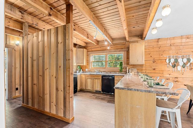 3979 Taylor Ranch Way Way, Loon Lake, WA 99148