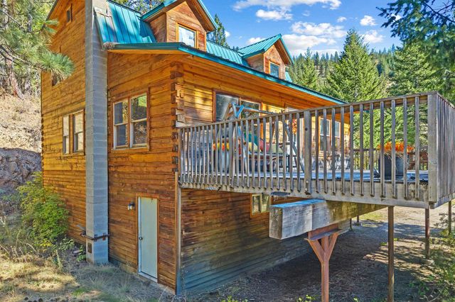 3979 Taylor Ranch Way Way, Loon Lake, WA 99148