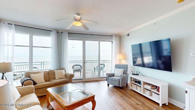 2230 Beach Drive, 702, Gulfport, MS 39507