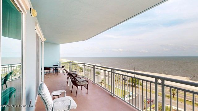 2230 Beach Drive, 702, Gulfport, MS 39507
