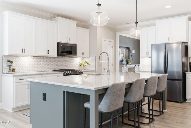 3440 Castlerock Drive, Burlington, NC 27215