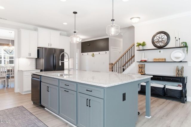 3440 Castlerock Drive, Burlington, NC 27215