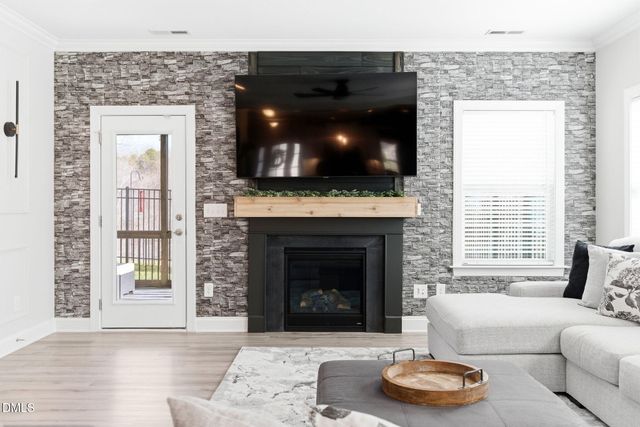 3440 Castlerock Drive, Burlington, NC 27215