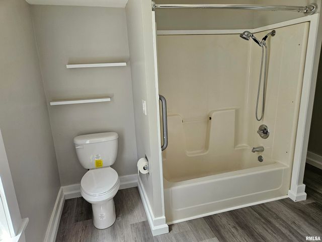 1206 N 14TH Street, Murphysboro, IL 62966