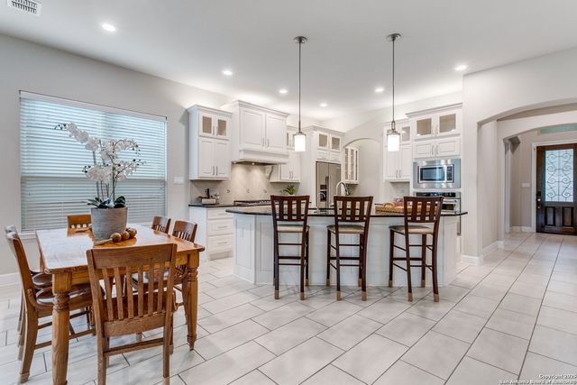 3038 Glen Hollow, San Antonio, TX 78247