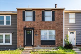 6244 Pheasant Hill Road, Huber Heights, OH 45424