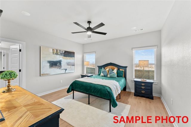 5904 SW Chiefs Avenue, Bentonville, AR 72713