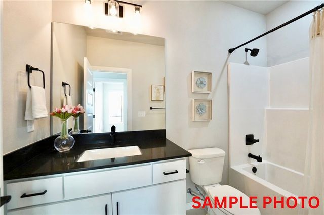 5904 SW Chiefs Avenue, Bentonville, AR 72713