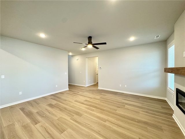 5904 SW Chiefs Avenue, Bentonville, AR 72713