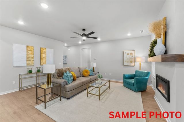 5904 SW Chiefs Avenue, Bentonville, AR 72713