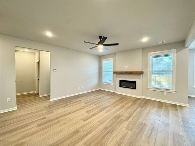 5904 SW Chiefs Avenue, Bentonville, AR 72713