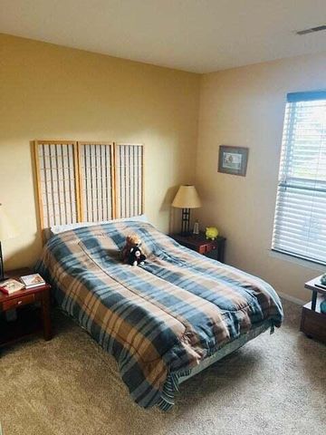 8185 Autumn Woods Trail, Ypsilanti, MI 48198