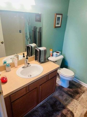 8185 Autumn Woods Trail, Ypsilanti, MI 48198