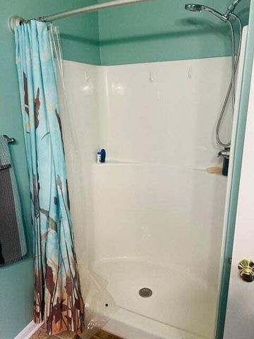 8185 Autumn Woods Trail, Ypsilanti, MI 48198