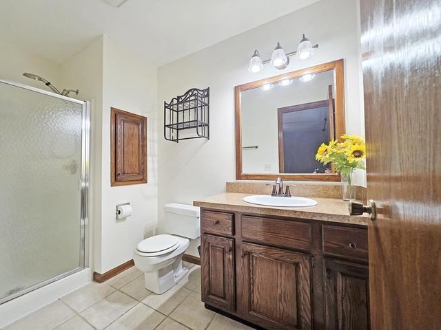 4211 Wilshire Lane, Janesville, WI 53546