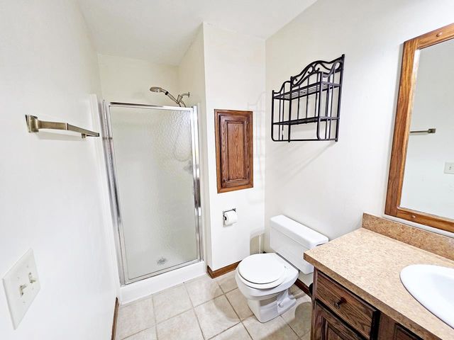 4211 Wilshire Lane, Janesville, WI 53546