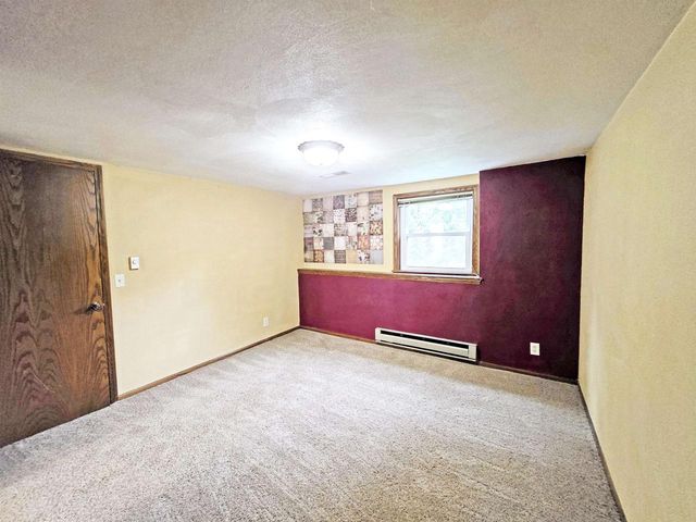 4211 Wilshire Lane, Janesville, WI 53546