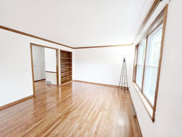 4211 Wilshire Lane, Janesville, WI 53546