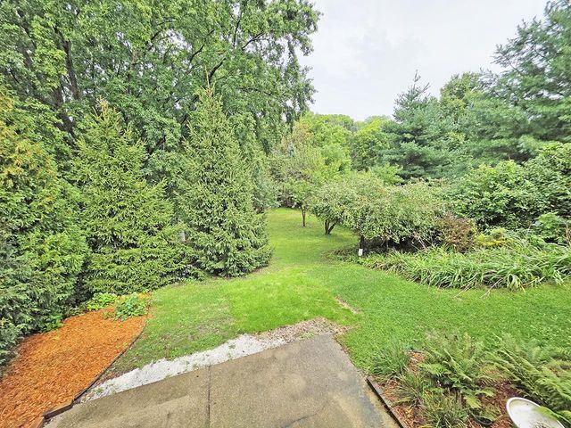 4211 Wilshire Lane, Janesville, WI 53546