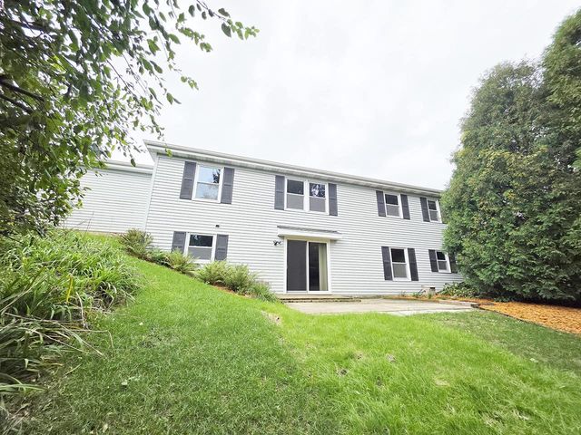 4211 Wilshire Lane, Janesville, WI 53546