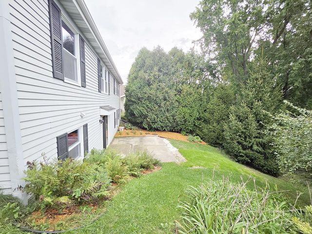 4211 Wilshire Lane, Janesville, WI 53546