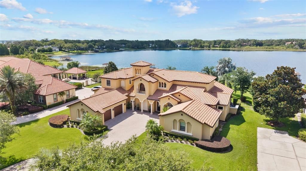 Image 2 of property listing at 12812 JACOB GRACE COURT, Windermere, FL 34786