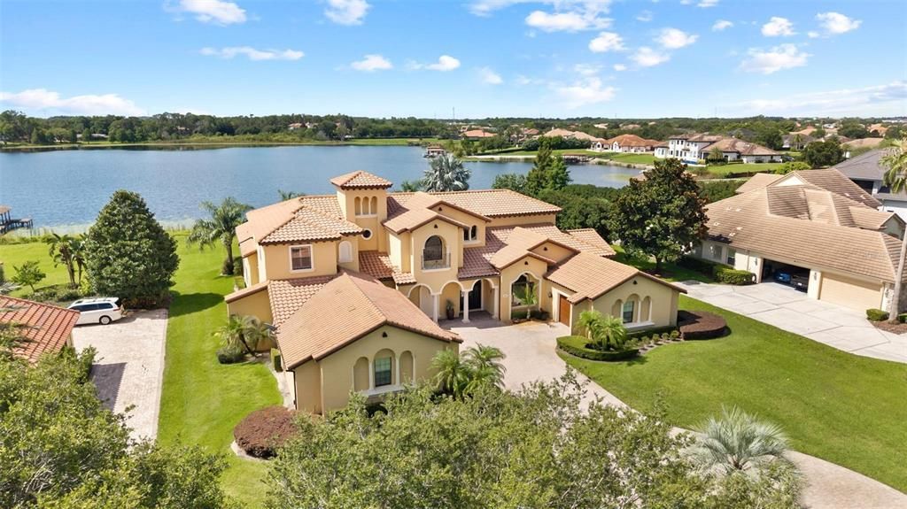 Image 3 of property listing at 12812 JACOB GRACE COURT, Windermere, FL 34786