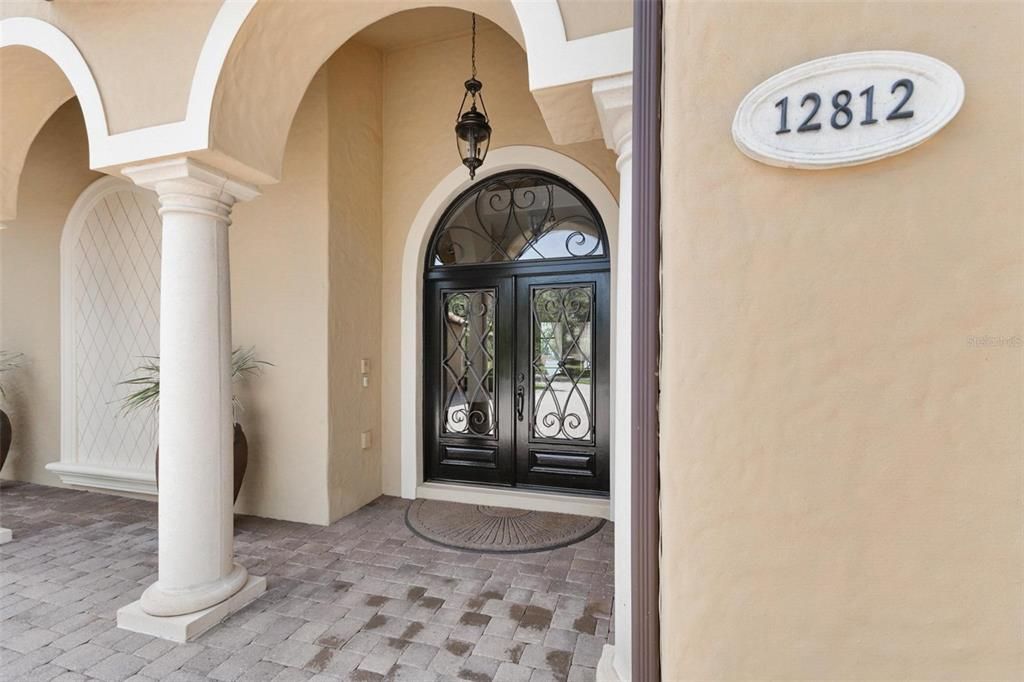 Image 5 of property listing at 12812 JACOB GRACE COURT, Windermere, FL 34786