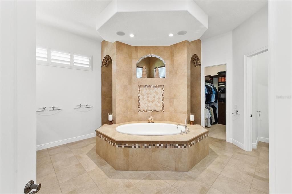 Image 50 of property listing at 12812 JACOB GRACE COURT, Windermere, FL 34786