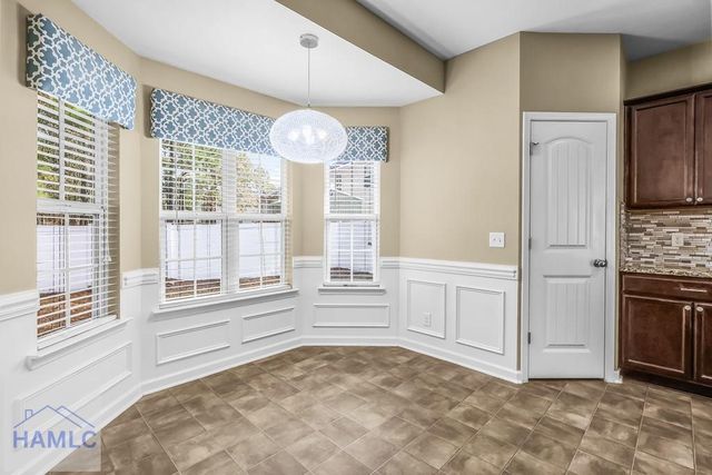 1324 Hill View Circle, Hinesville, GA 31313