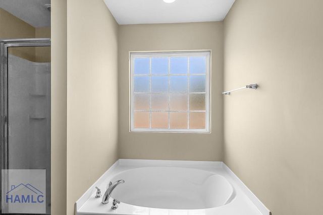 1324 Hill View Circle, Hinesville, GA 31313