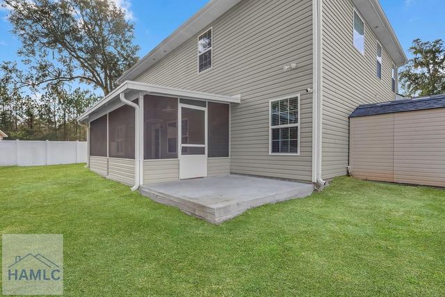 1324 Hill View Circle, Hinesville, GA 31313