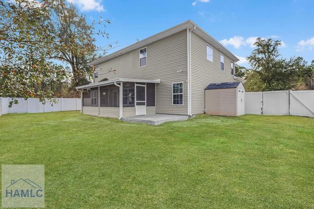 1324 Hill View Circle, Hinesville, GA 31313