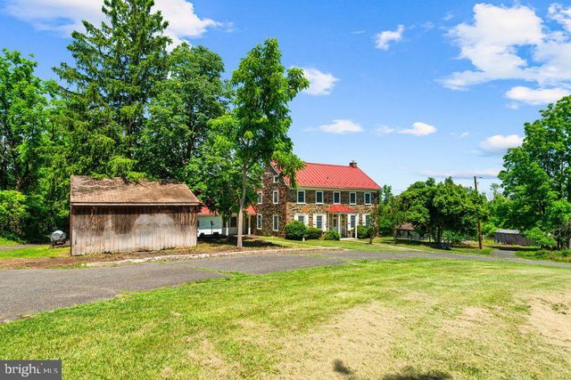 201 E MOYER RD, Pottstown, PA 19464