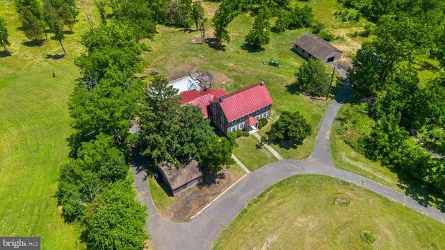 201 E MOYER RD, Pottstown, PA 19464